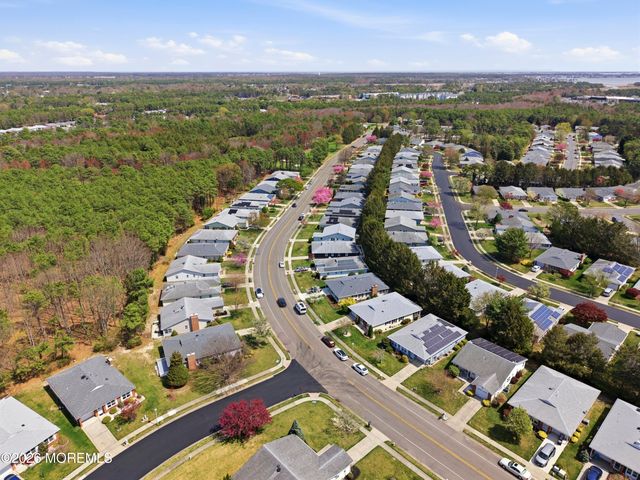 207 Lions Head Boulevard S, Brick, NJ 08723