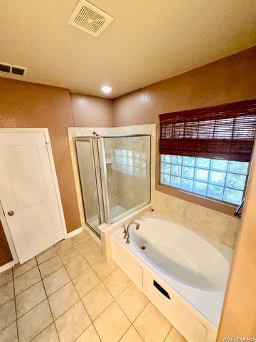 27910 George Obrien, San Antonio, TX 78260