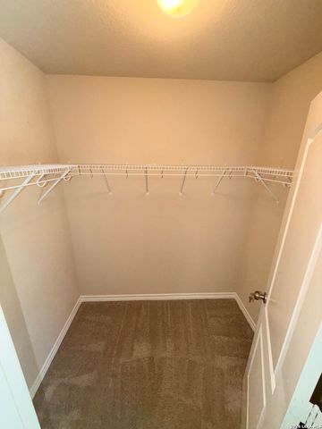 27910 George Obrien, San Antonio, TX 78260