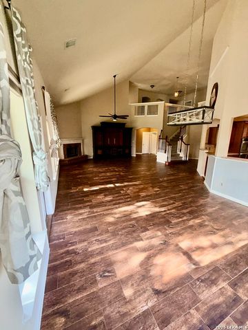 27910 George Obrien, San Antonio, TX 78260