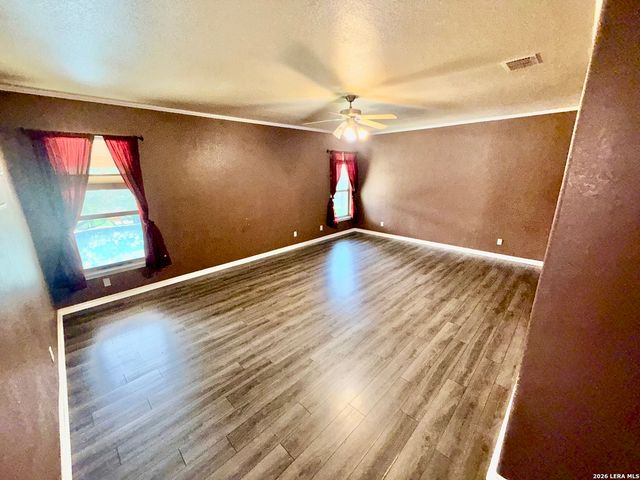 27910 George Obrien, San Antonio, TX 78260