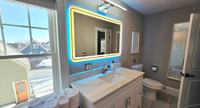 13 Leyden St, Medford, MA 02155