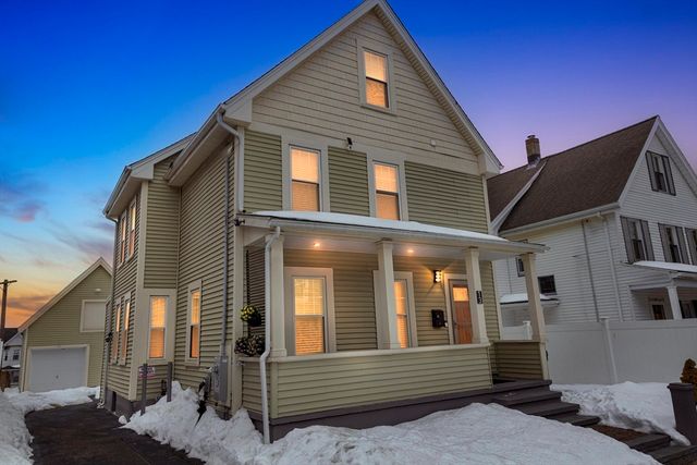 13 Leyden St, Medford, MA 02155