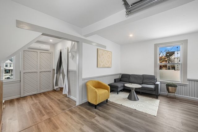 13 Leyden St, Medford, MA 02155