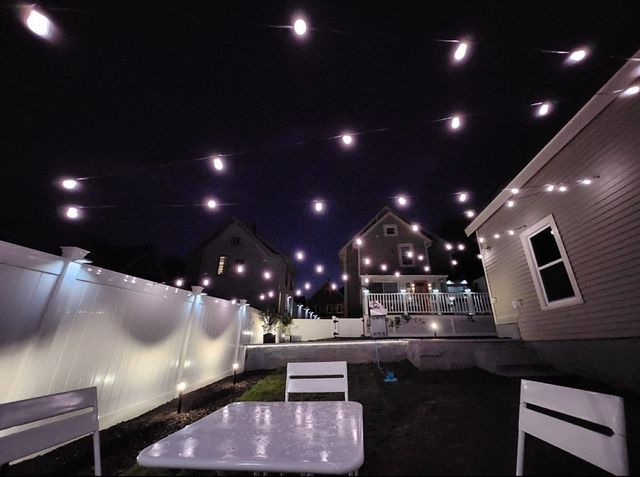 13 Leyden St, Medford, MA 02155