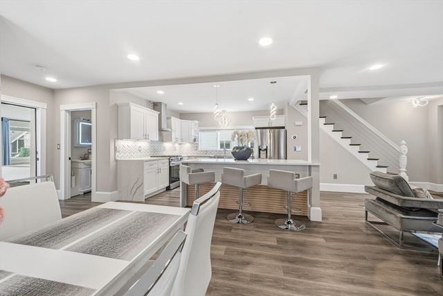 13 Leyden St, Medford, MA 02155