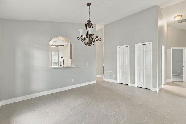 941 VINDALE ROAD, Tavares, FL 32778