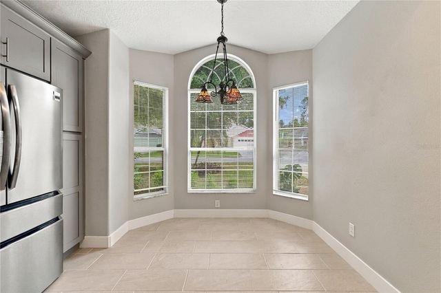 941 VINDALE ROAD, Tavares, FL 32778