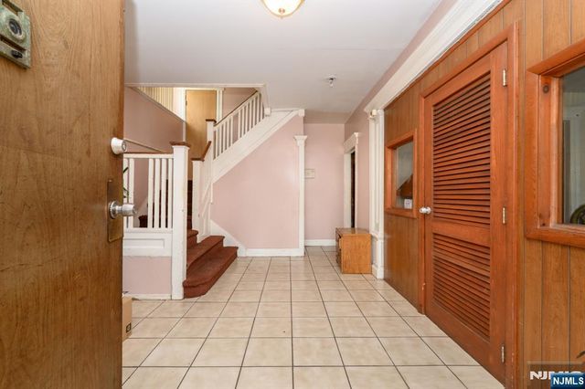 24 23rd Street, East Orange, NJ 07017