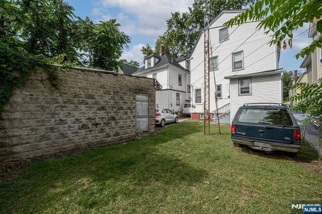 24 23rd Street, East Orange, NJ 07017