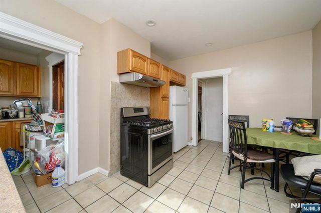24 23rd Street, East Orange, NJ 07017