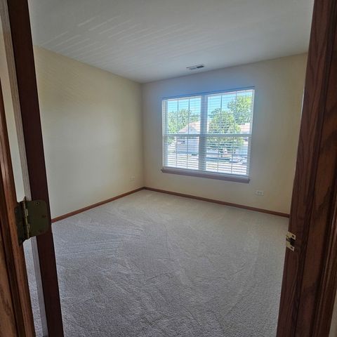 1111 Colonial Drive, Joliet, IL 60432
