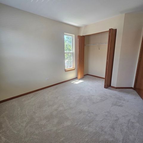 1111 Colonial Drive, Joliet, IL 60432