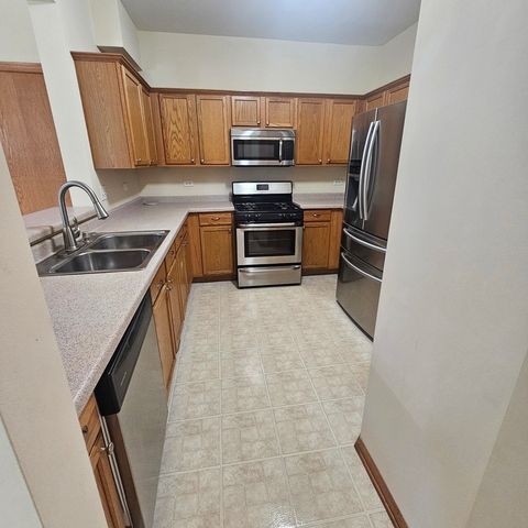 1111 Colonial Drive, Joliet, IL 60432