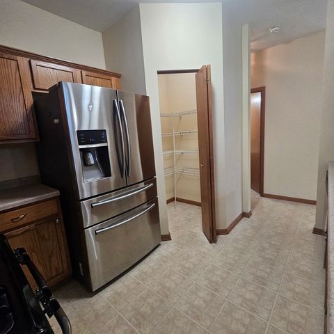 1111 Colonial Drive, Joliet, IL 60432