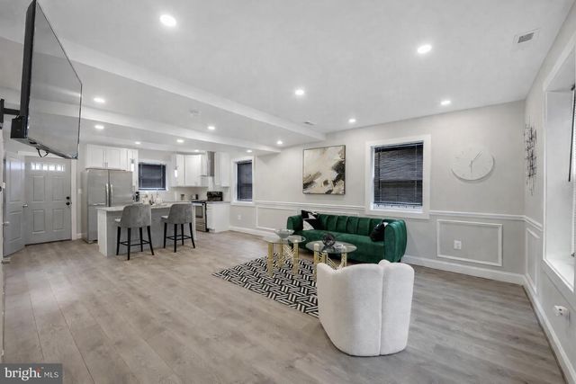 4227 EDSON PL NE, Washington, DC 20019