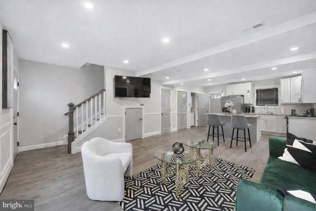 4227 EDSON PL NE, Washington, DC 20019