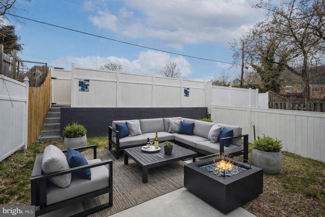 4227 EDSON PL NE, Washington, DC 20019