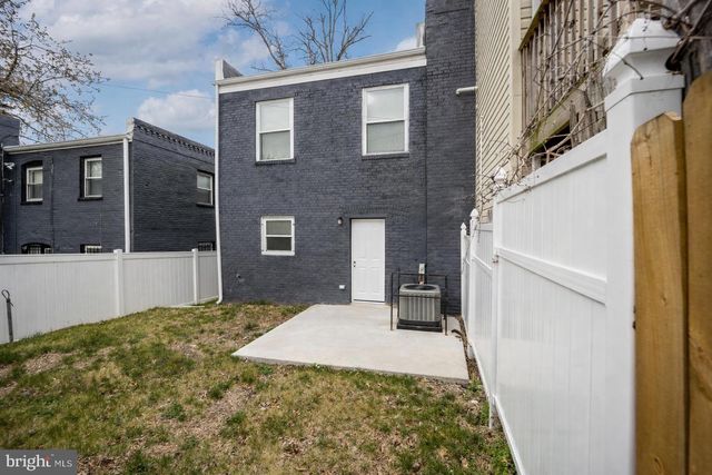 4227 EDSON PL NE, Washington, DC 20019