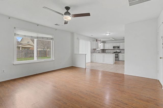 5016 Meridian Lane, Fort Worth, TX 76244