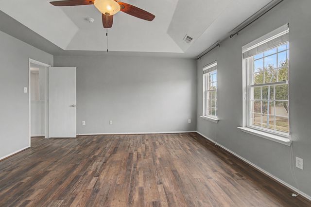 5016 Meridian Lane, Fort Worth, TX 76244