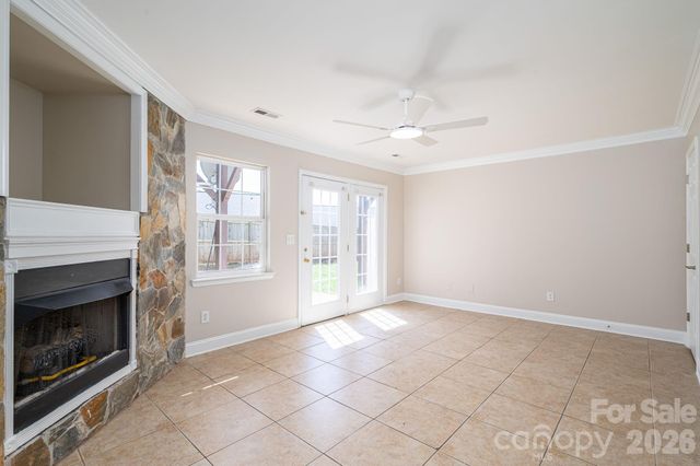 233 Southgate Lane, Mount Holly, NC 28120