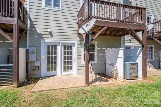 233 Southgate Lane, Mount Holly, NC 28120