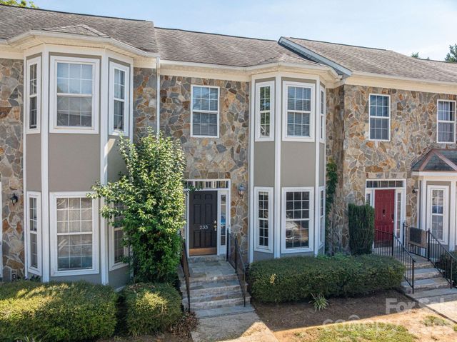 233 Southgate Lane, Mount Holly, NC 28120