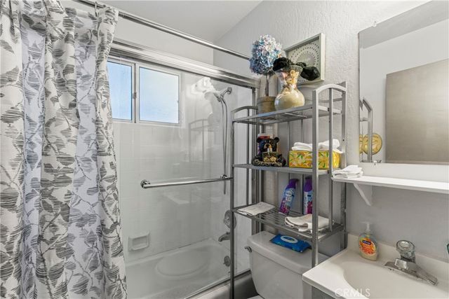 682 Buckingham Square, Lake Arrowhead, CA 92352