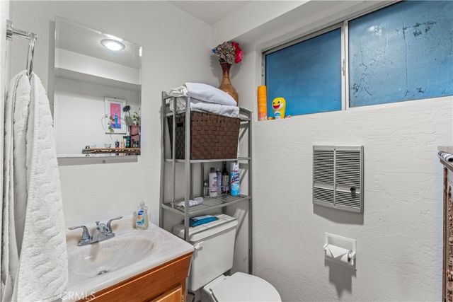 682 Buckingham Square, Lake Arrowhead, CA 92352
