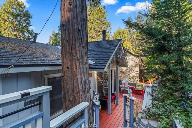 682 Buckingham Square, Lake Arrowhead, CA 92352