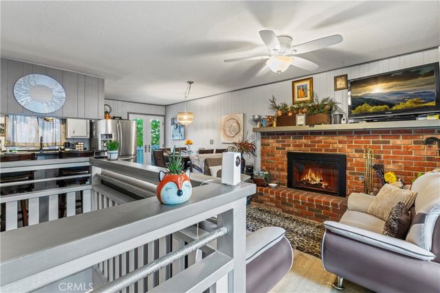 682 Buckingham Square, Lake Arrowhead, CA 92352