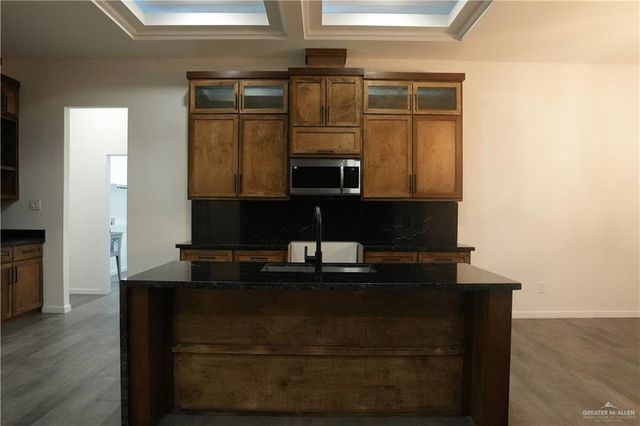 2910 Arboledas Drive, San Juan, TX 78589