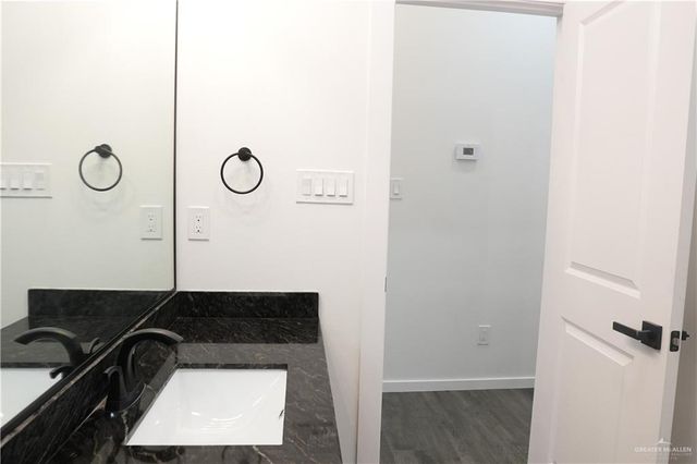 2910 Arboledas Drive, San Juan, TX 78589