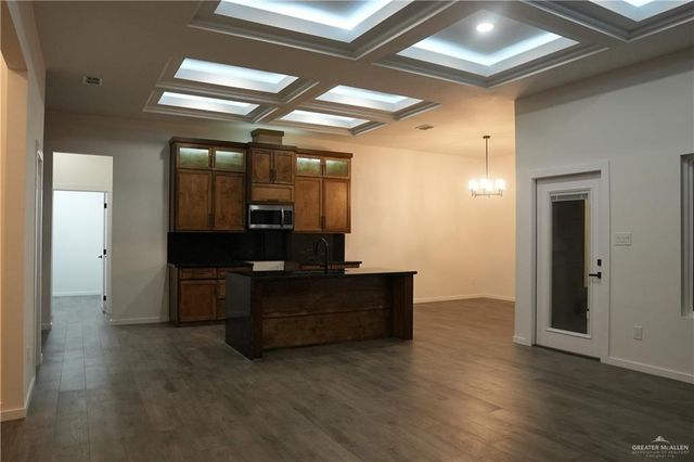 2910 Arboledas Drive, San Juan, TX 78589