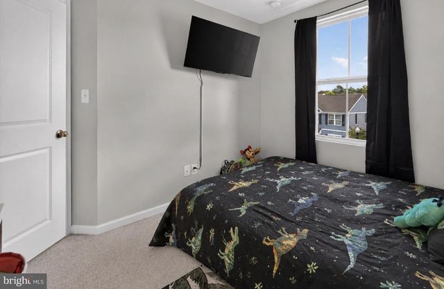 25 MULBERRY LN, Clementon, NJ 08021