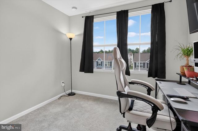25 MULBERRY LN, Clementon, NJ 08021