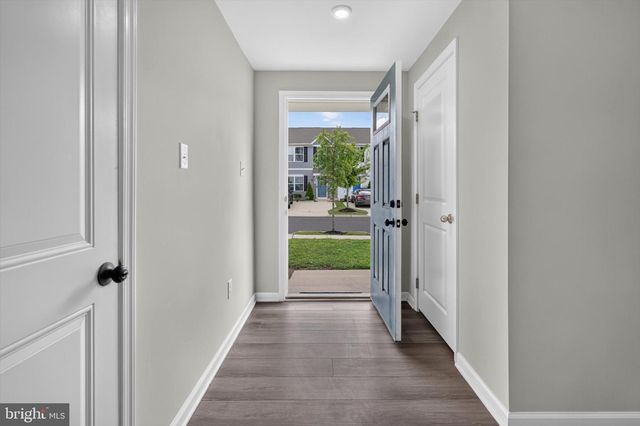 25 MULBERRY LN, Clementon, NJ 08021