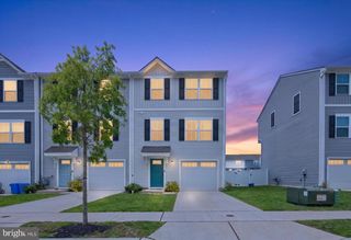 25 MULBERRY LN, Clementon, NJ 08021