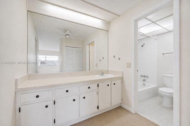 14250 SW 62nd Street 521, Miami, FL 33183