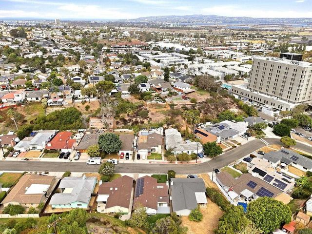 3027 Wing Street, San Diego, CA 92110