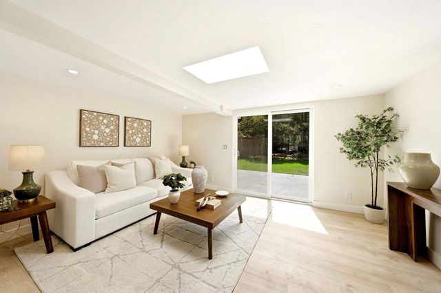 3027 Wing Street, San Diego, CA 92110