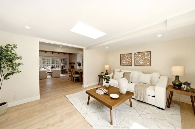 3027 Wing Street, San Diego, CA 92110