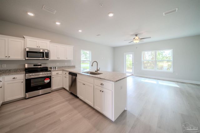 5546 Lexlee Blvd 11A, Pensacola, FL 32526