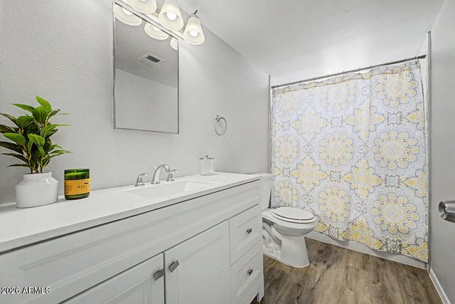 1510 S LAWTHER Drive, Apache Junction, AZ 85120