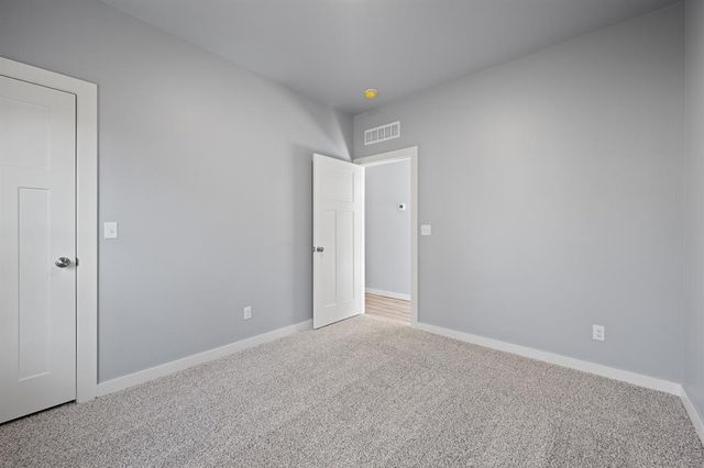 524 E Grumann Street, Midwest City, OK 73110