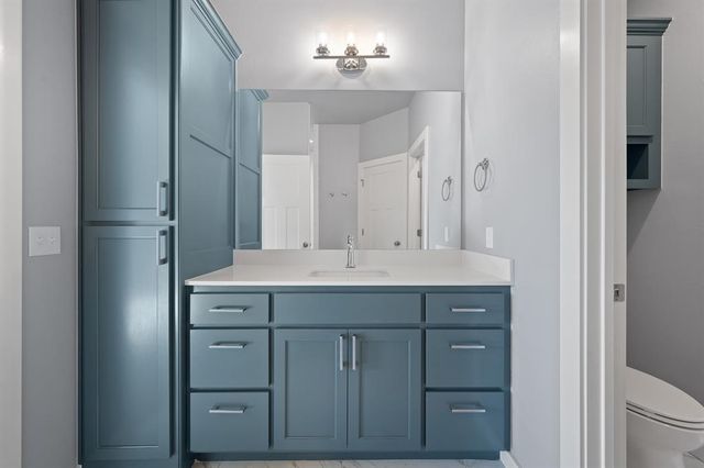 524 E Grumann Street, Midwest City, OK 73110