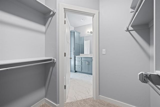 524 E Grumann Street, Midwest City, OK 73110