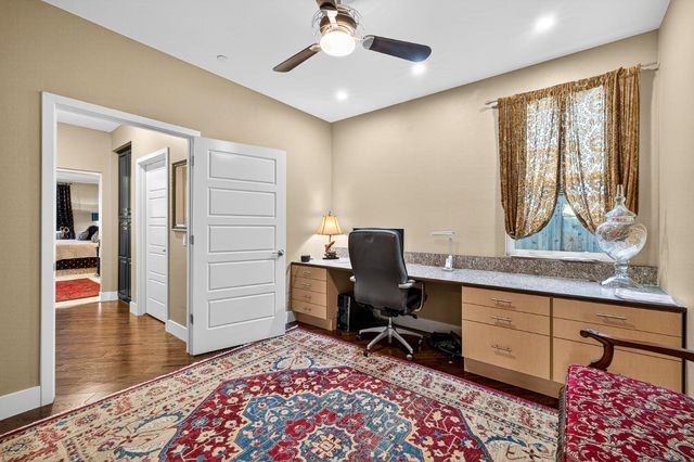 7048 Orbital Ln, Roseville, CA 95747