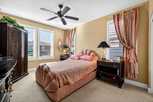 7048 Orbital Ln, Roseville, CA 95747